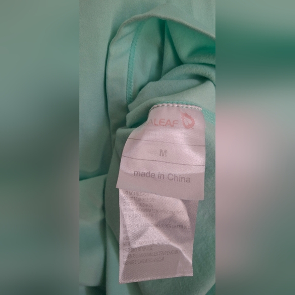 Baleadas aqua reflective compression shirt long sleeved womens medium active gym - Picture 9 of 9